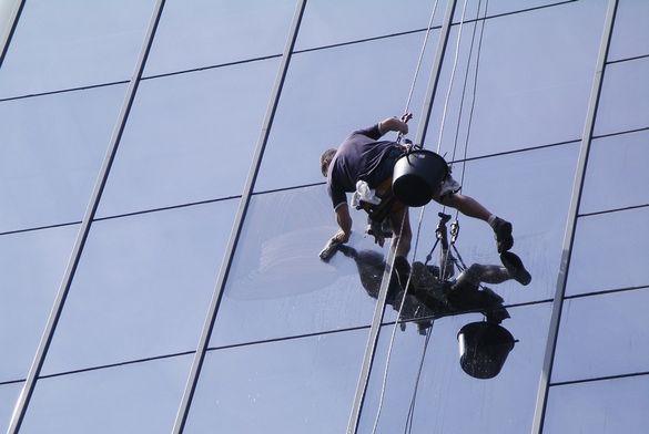 Glazenwasser hoogwerker